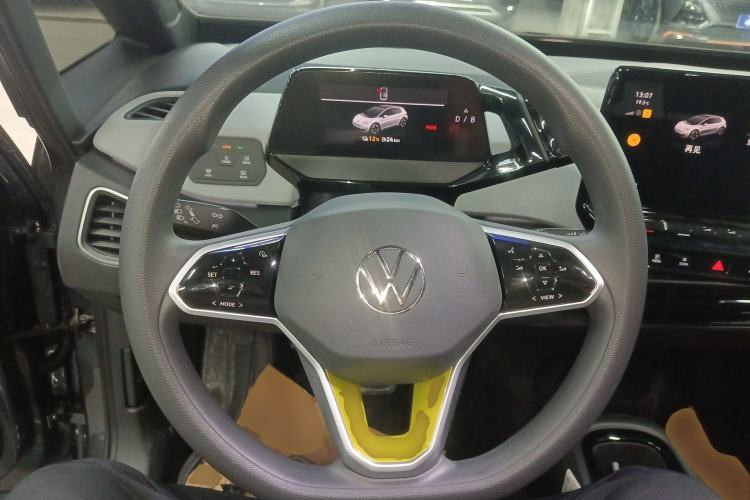 Used Volkswagen ID.3 2023 Pure Smart Edition