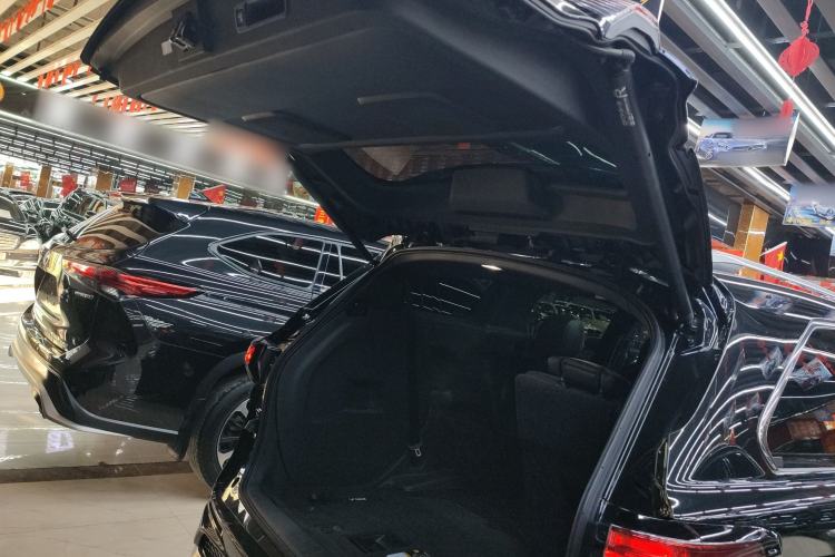 Used Toyota Granvia 2024 2.5L Hybrid Prestige PLUS Edition