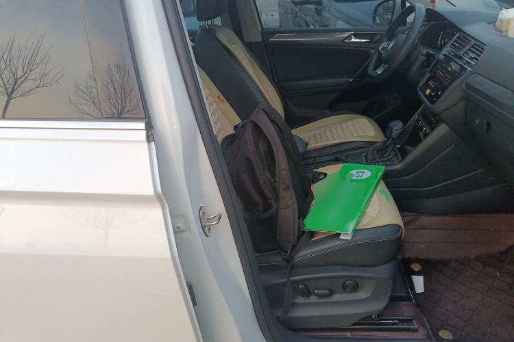 Used Volkswagen Tiguan L 2021 330TSI Automatic Two-Wheel Drive R-Line Enhanced Edition
