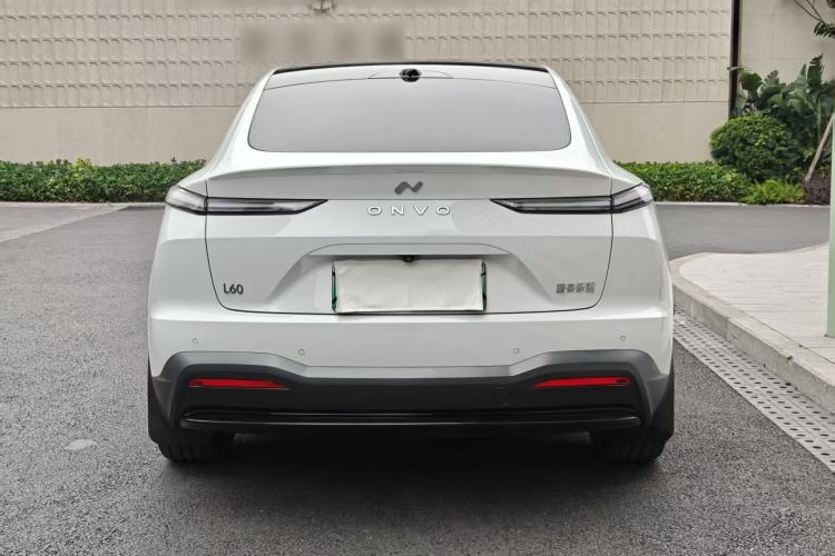 Used ONVO L60 2024 60 kWh Rear-Drive Version