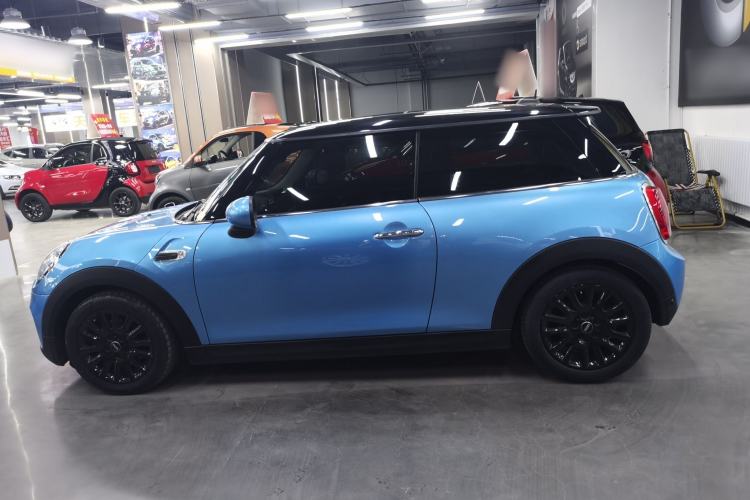 Used  MINI 2016 1.2T ONE Pioneer Edition
