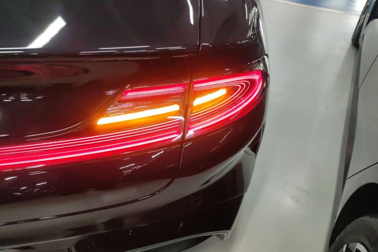 Used  SU7 2024 Rear-Drive Long-Range Intelligent Driving Version
