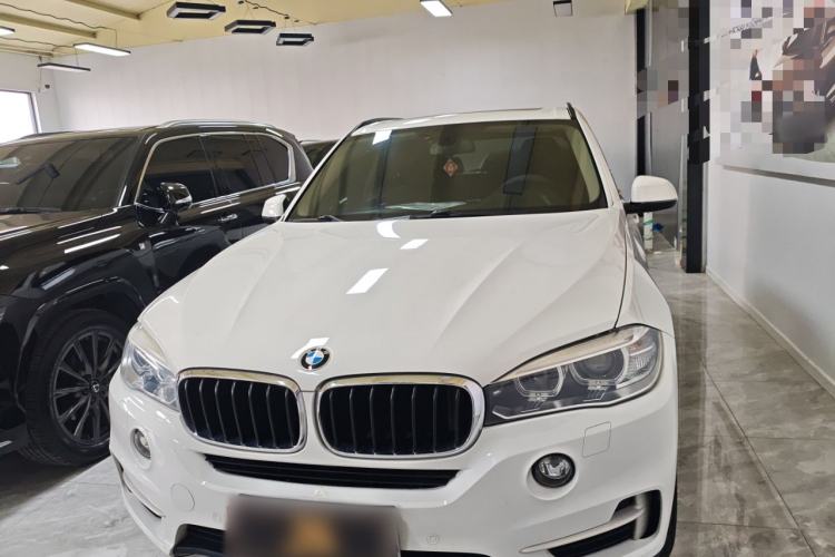 Used BMW X5 2015 xDrive28i
