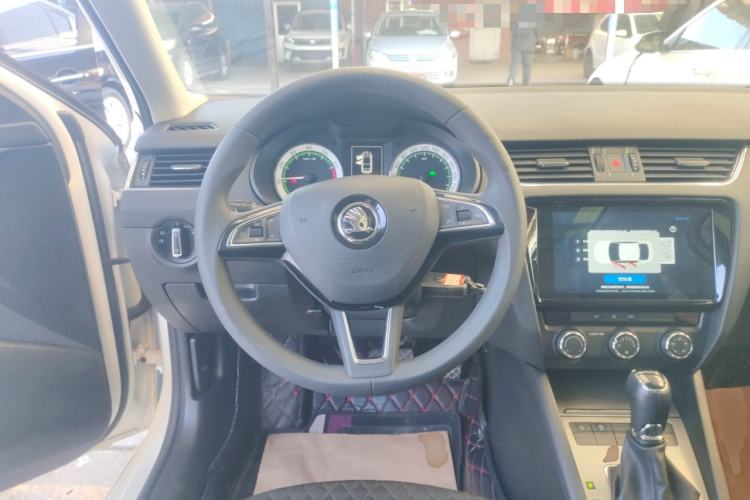 Used Skoda Octavia 2020 1.5L Automatic SmartDrive Luxury Edition