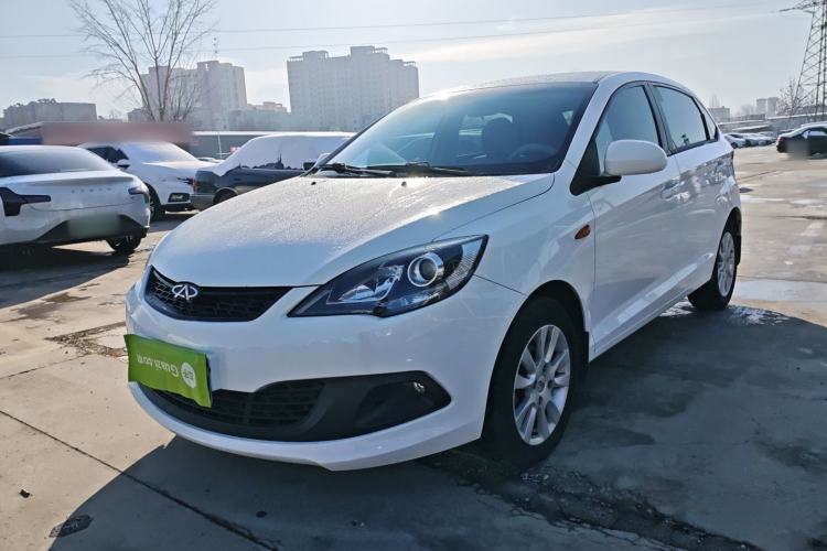 Used Chery Fengyun 2 2013 Hatchback 1.5L Manual Ruiyi Edition