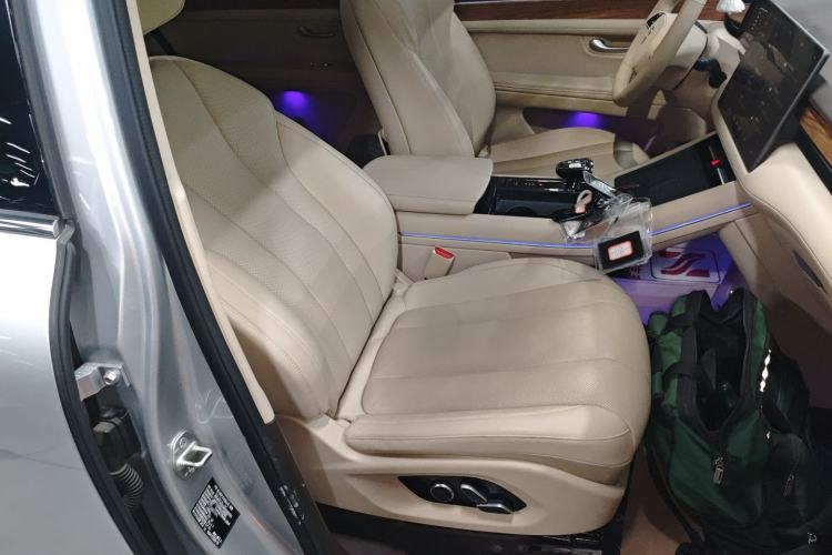 Used Hima AITO M7 2024 1.5T Intelligent Driving Rear-Drive Max Edition 5 Seats
