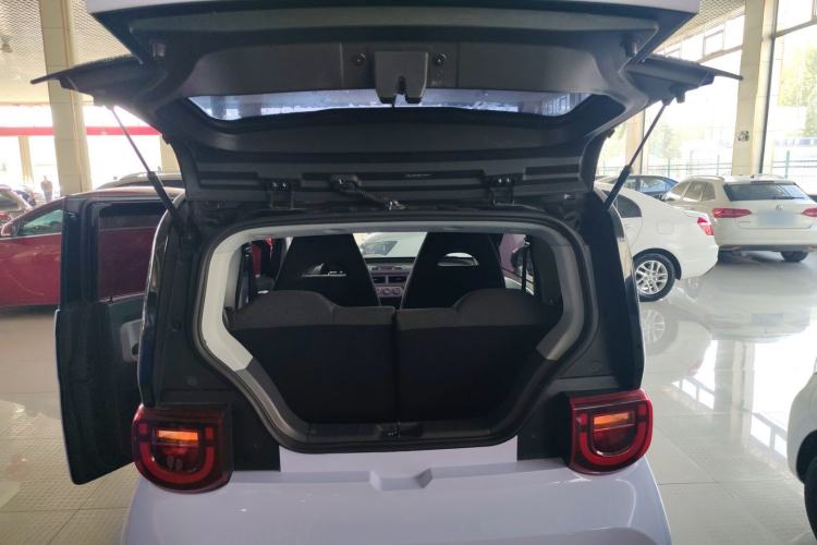 Used Chery QQ Ice Cream 2022 170km Sundae Phosphate Lithium-Ion
