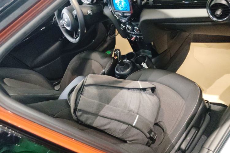 Used  MINI 2018 1.5T ONE PLUS Five-Door Edition
