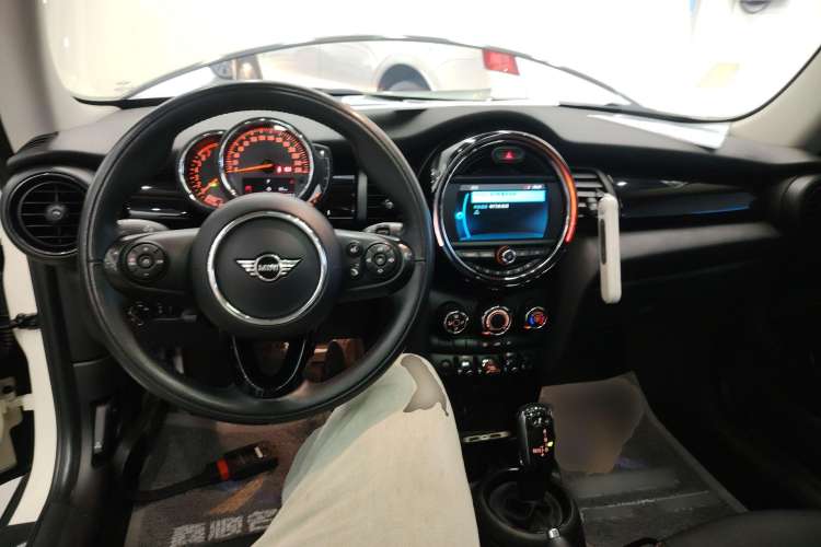 Used  MINI 2018 1.5T ONE PLUS