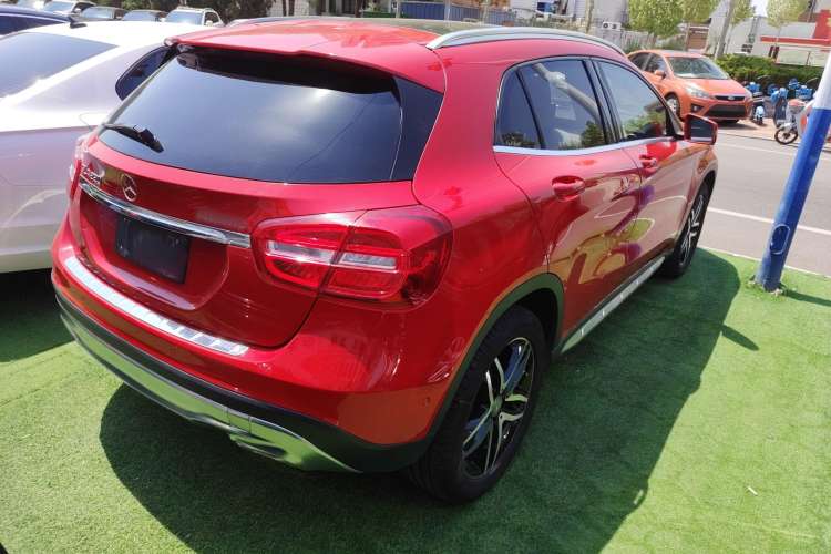 Used Mercedes-Benz GLA 2016 GLA 220 4MATIC Fashion Edition
