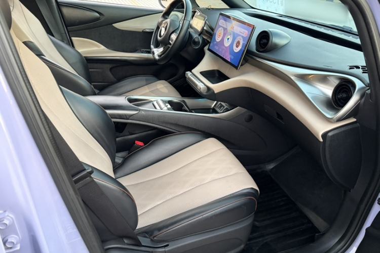 Used BYD Dolphin 2023 420 km Free Version
