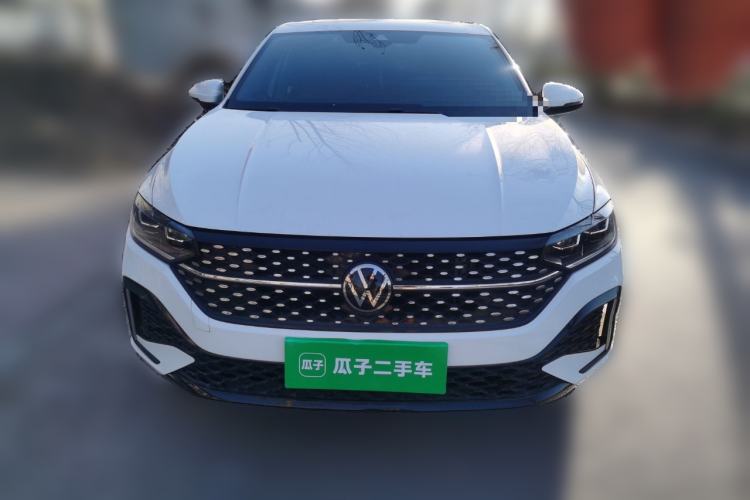 Used Volkswagen Lavida 2023 Revised Version 1.5L Automatic Starry Sky Edition – 5 Million Units