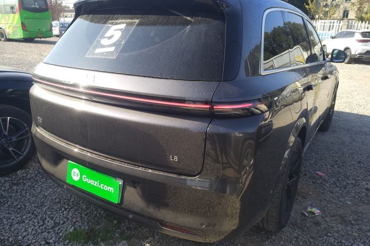 Used Li Auto L8 2023 Pro Model
