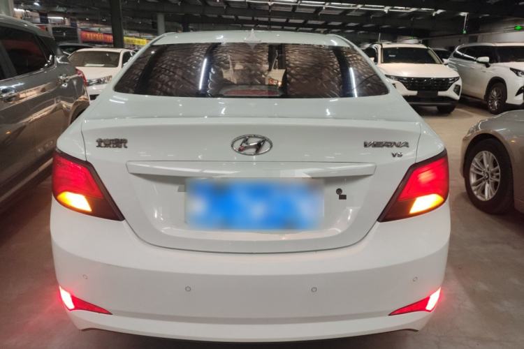 Used Hyundai Verna 2014 1.4L Manual Smart GLS Trim
