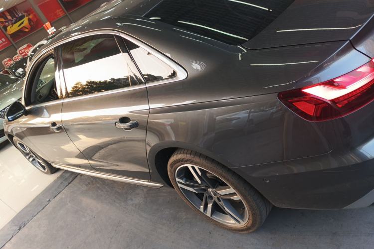 Used Audi A4L 2020 40 TFSI Luxury Dynamic Model
