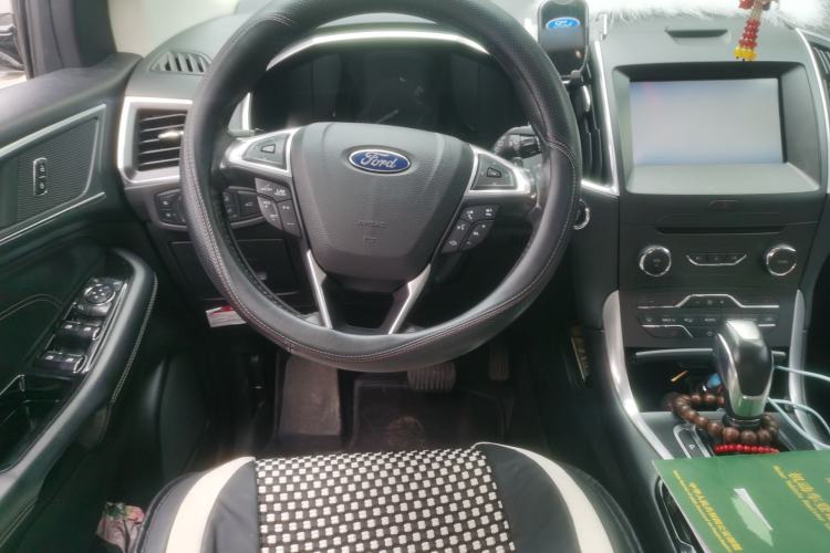 Used Ford Edge 2016 EcoBoost 245 Two-Wheel-Drive Titanium 7-Seater
