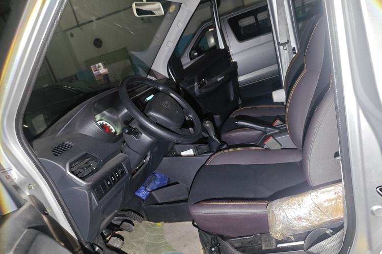 Used Chana Ruixing M60 2023 1.5L GDI Comfort-Class Passenger Vehicle 6/7 Seats
