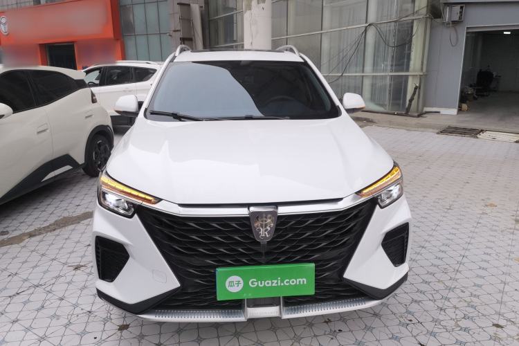 Used Roewe RX5 2025 PLUS 330TGI Automatic Trendsetting Smart Edition
