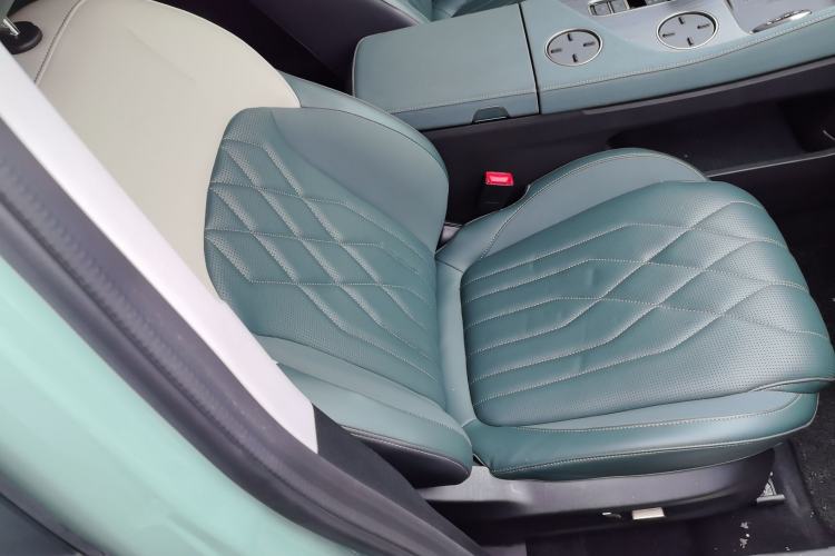 Used JETOUR Shanhai Shanhai L9 2024 1.5TD 2DHT Max 7-Seater
