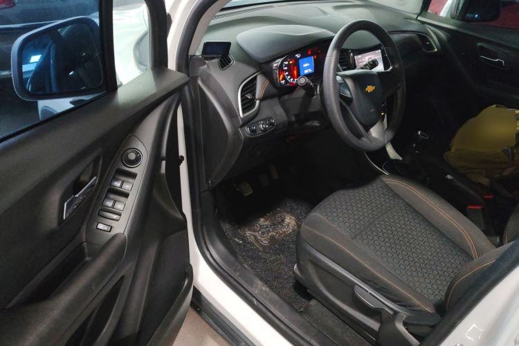 Used Chevrolet Trax 2017 1.4T Manual Two-Wheel Drive Comfort Model
