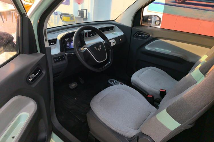 Used Wuling Hongguang MINIEV 2021 Macaron Fashion Model Lithium Iron Phosphate