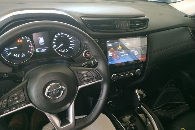 Used Nissan X-Trail 2019 2.0L CVT Smart Connect Comfort Edition 2WD
