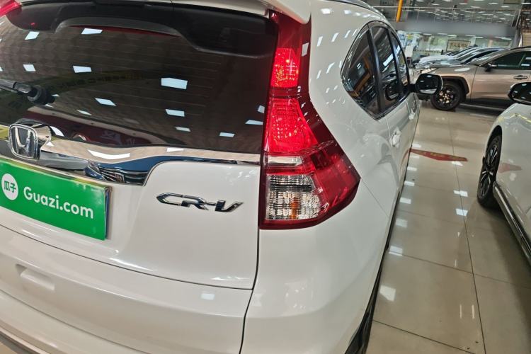 Used Honda CR-V 2016 2.0L two-wheel drive Urban Edition
