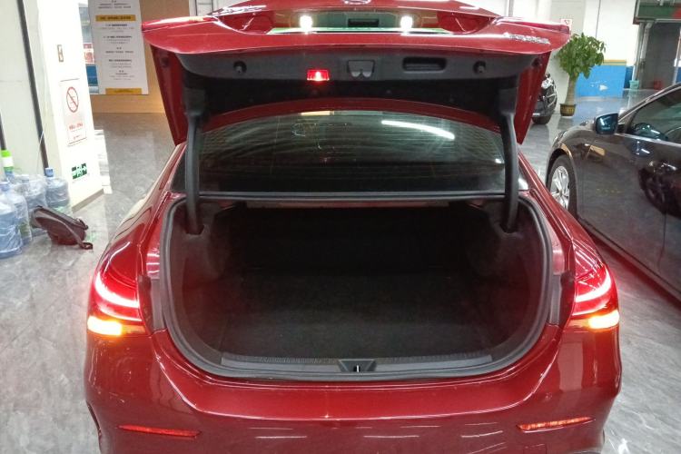 Used Mercedes-Benz A-Class 2020 Facelift A 180 L Sport Sedan Special Configuration