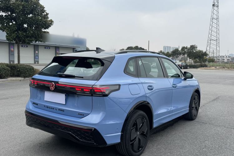 Used Volkswagen Tiguan L 2024 PRO 380TSI Four-Wheel Drive R-Line Prestige Edition

