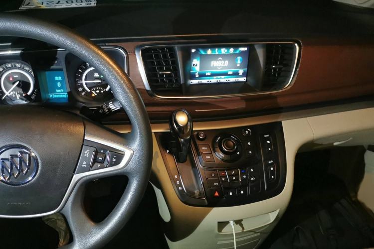 Used Buick GL8 2018 28T Comfort Model China VI Standard
