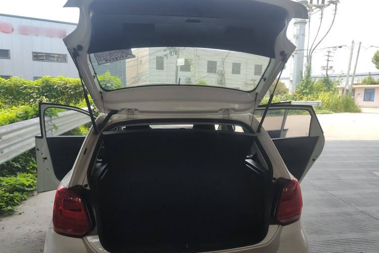 Used Volkswagen Polo 2018 1.5L Automatic Advanced Driving Model
