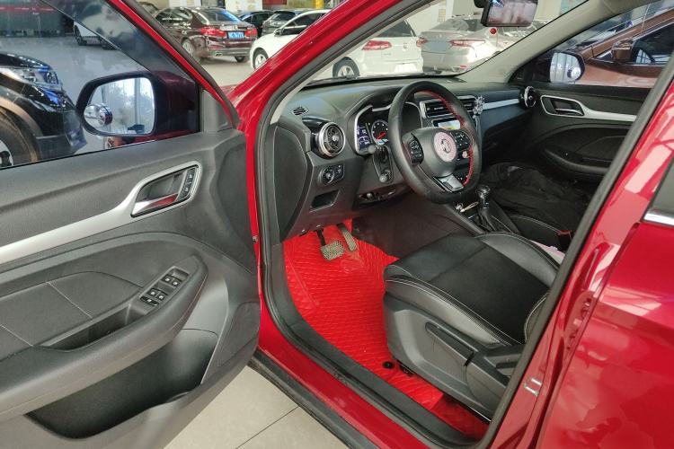 Used MG ZS 2017 1.5L Automatic Luxury Edition
