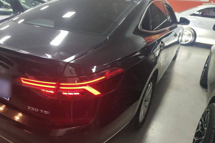 Used Volkswagen Passat 2019 330TSI Elite Edition China VI
