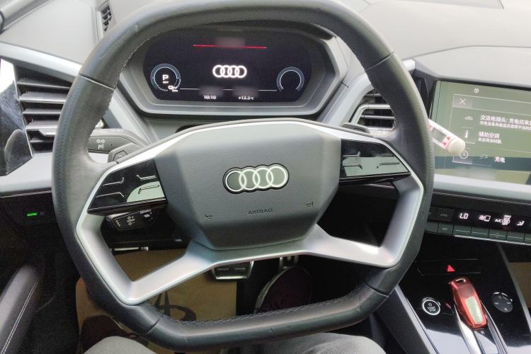 Used Audi Q5 e-tron 2023 40 e-tron Shining Edition Mecha Kit