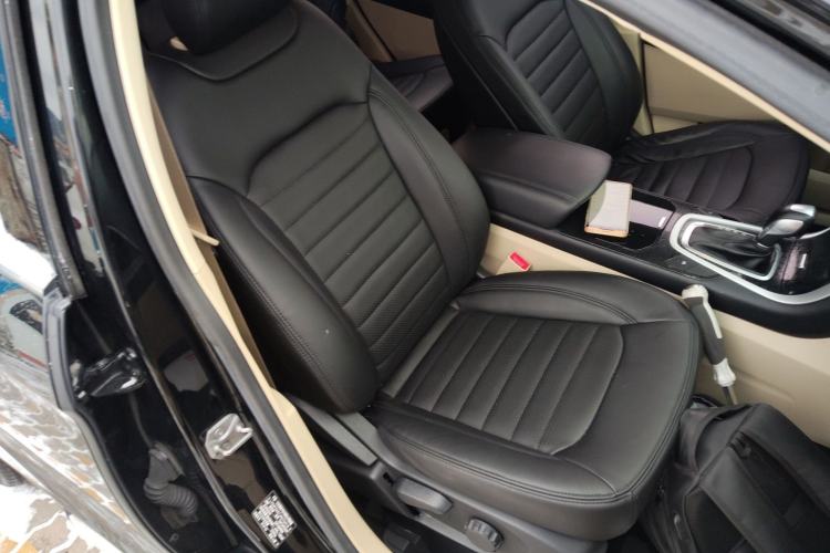 Used Ford Edge 2018 EcoBoost 245 Two-Wheel-Drive Titanium 5-Seater China V Standard