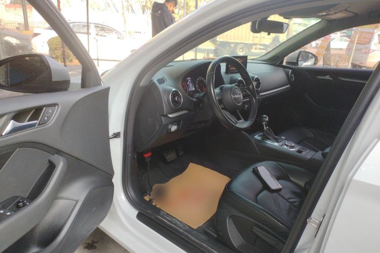 Used Audi A3 2019 Limousine 35 TFSI Ambition China VI