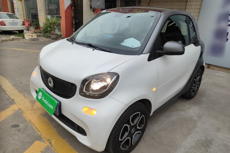 Used  fortwo 2018 0.9T 66kW Hardtop Pioneer Edition China V Emission Standard
