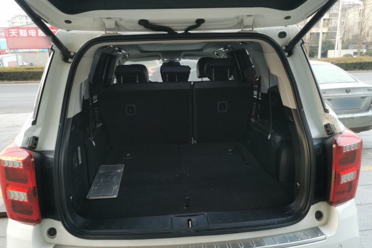 Used GAC Trumpchi GS8 2017 320T Two-Wheel Drive Luxury Smart Connectivity Version (7 Seats)
