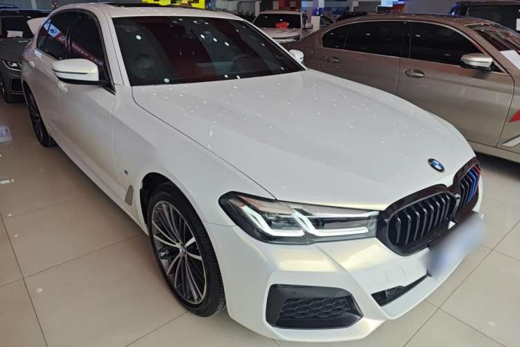 Used BMW 5 Series 2022 Second Facelift 530Li Leading Edition M Sport Package
