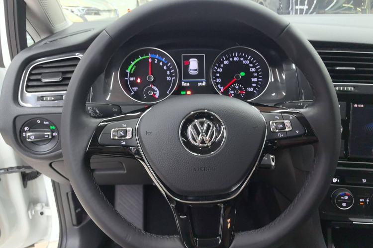 Used Volkswagen Golf Pure Electric 2020 Chari
