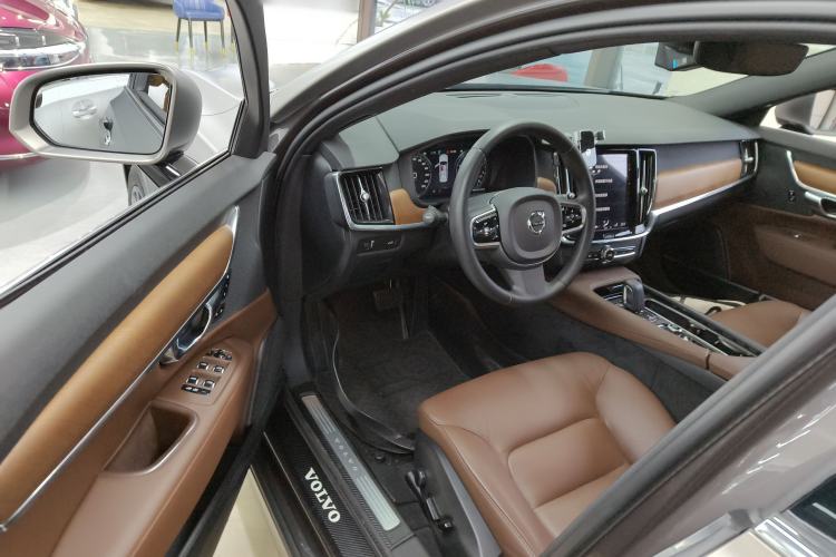 Used Volvo S90 2021 B5 Zhiyi Luxury Edition