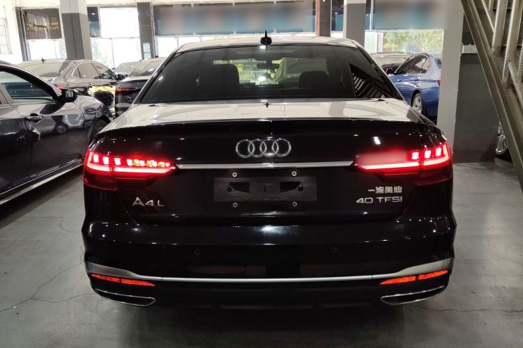 Used Audi A4L 2020 40 TFSI Luxury Dynamic Model
