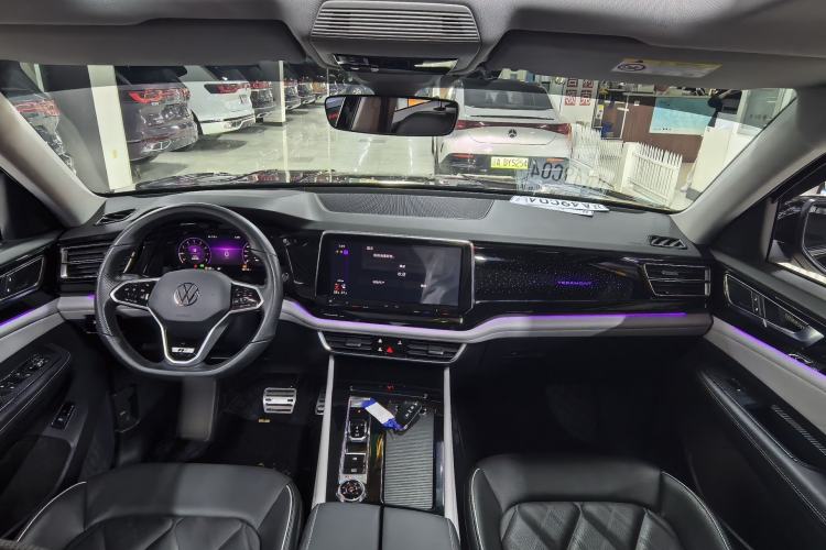 Used Volkswagen Teramont 2023 530 V6 All-Wheel Drive Prestige Flagship Edition
