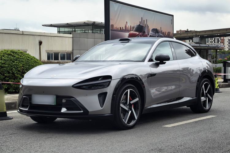 Used  YU7 2025 Ultra-Long Range High-Performance All-Wheel-Drive Max Edition
