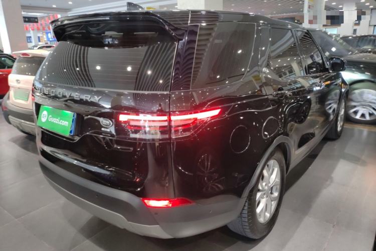 Used Land Rover Discovery 2019 3.0 SC V6 SE