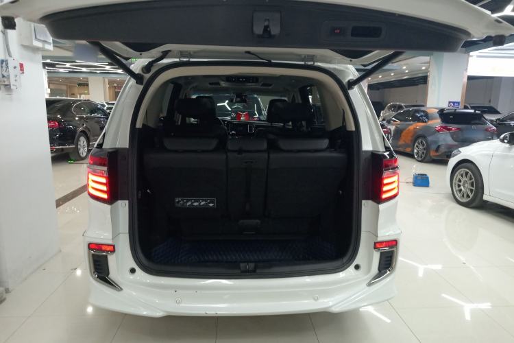 Used Honda Elysion 2019 2.0L Hybrid Luxury Edition