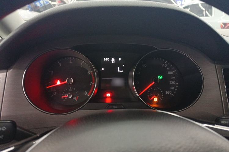 Used Volkswagen Golf Sportsvan 2018 1.6L Automatic Comfort Model
