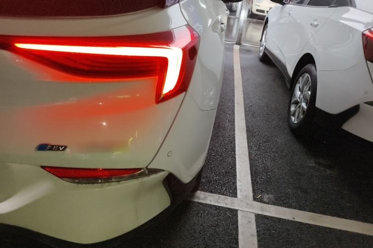 Used Buick Velite 6 2023 430km Range Commuter Version