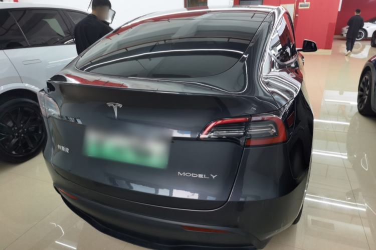 Used Tesla Model Y 2024 Rear-Wheel-Drive Version
