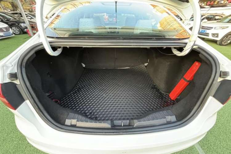 Used Ford Escort 2015 1.5L Automatic Comfort Model
